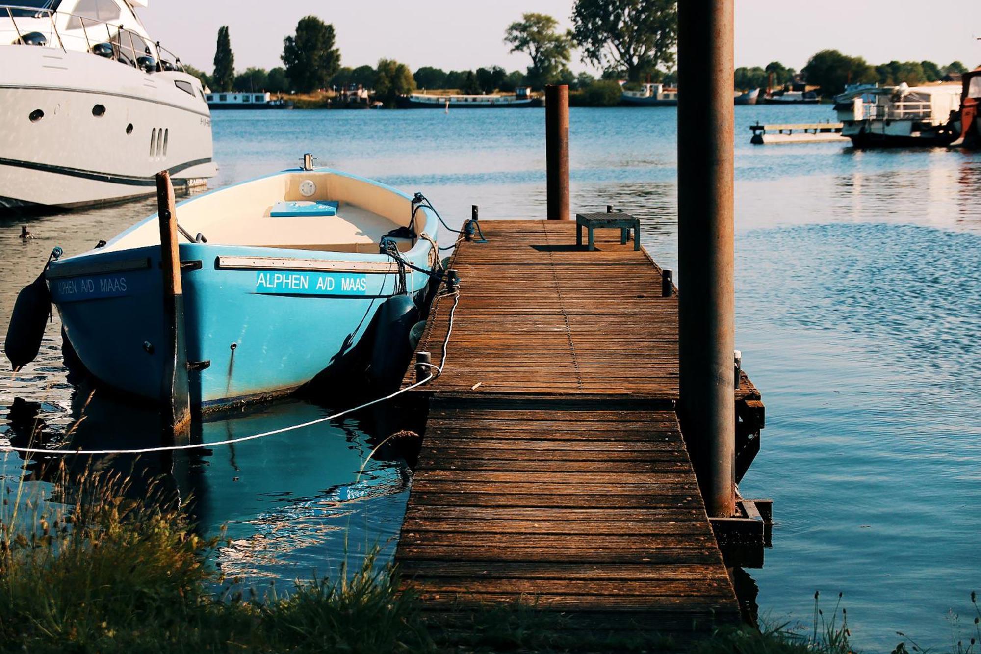 Floatel - De Schans Alphen Benedeneind 外观 照片